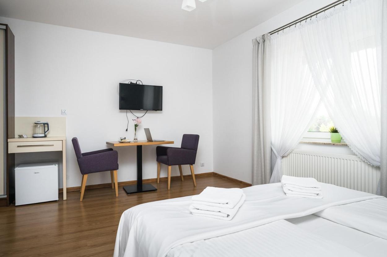 Hotel Gielarek 3*